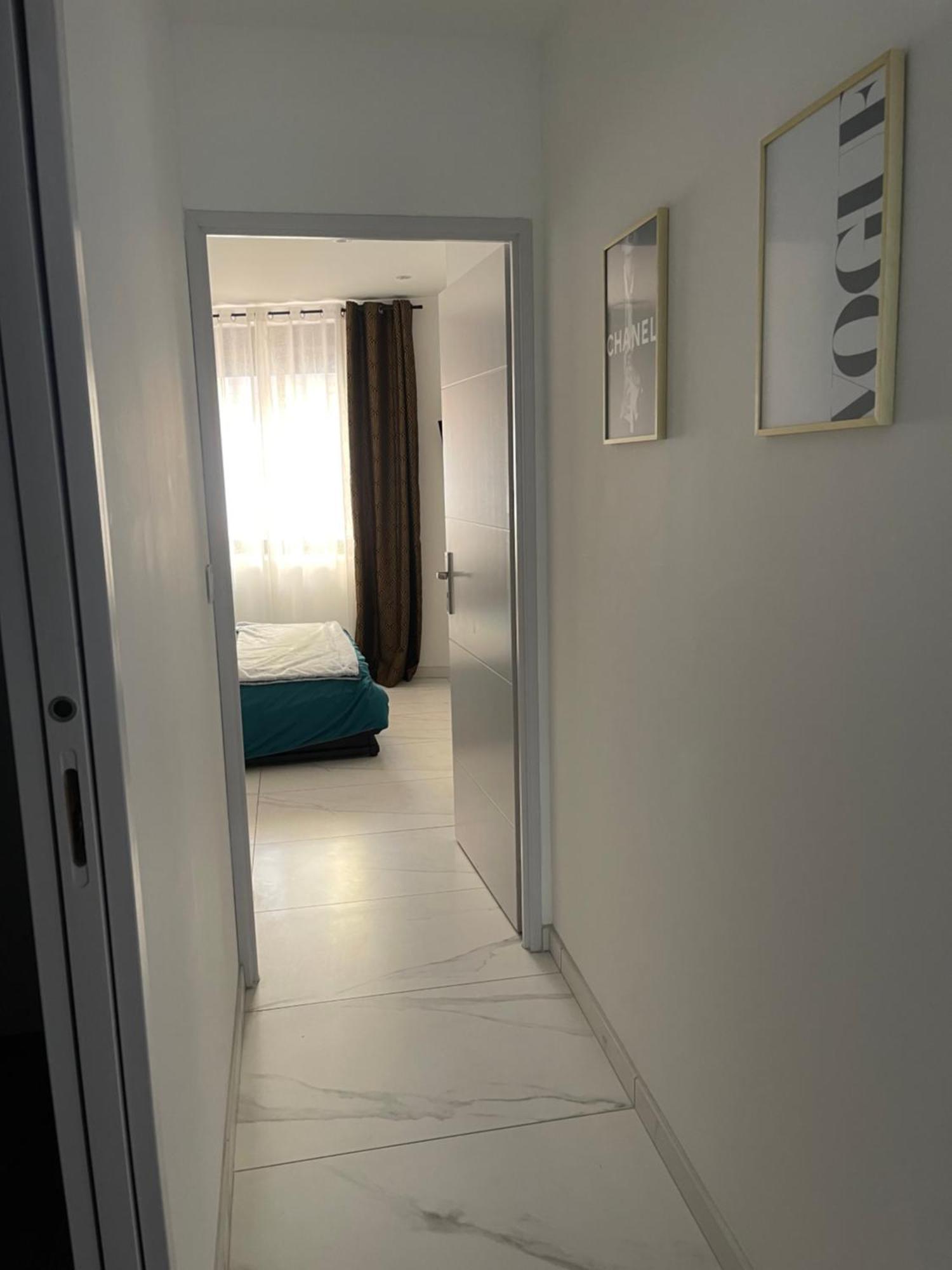 קוליור Ibanova Appartements מראה חיצוני תמונה