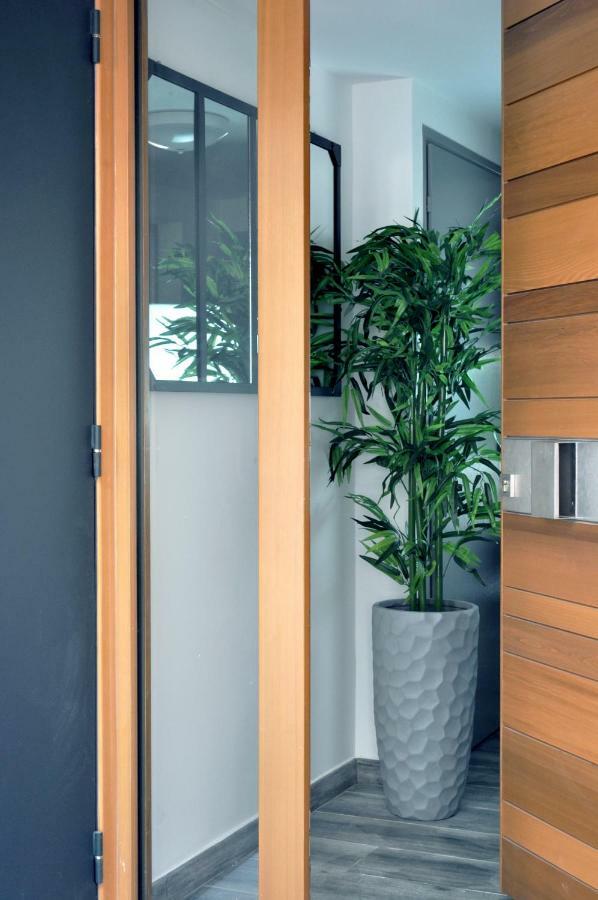 קוליור Ibanova Appartements מראה חיצוני תמונה