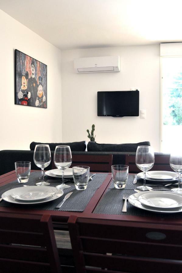קוליור Ibanova Appartements מראה חיצוני תמונה