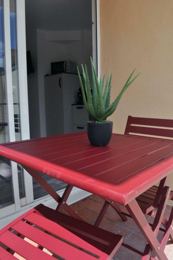 קוליור Ibanova Appartements מראה חיצוני תמונה