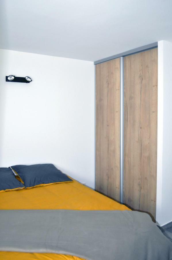 קוליור Ibanova Appartements מראה חיצוני תמונה