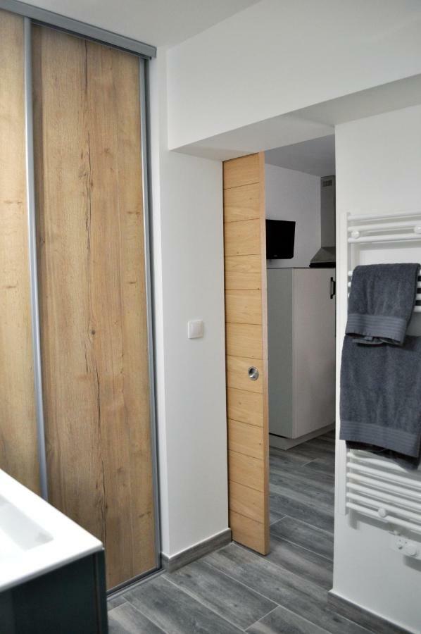 קוליור Ibanova Appartements מראה חיצוני תמונה