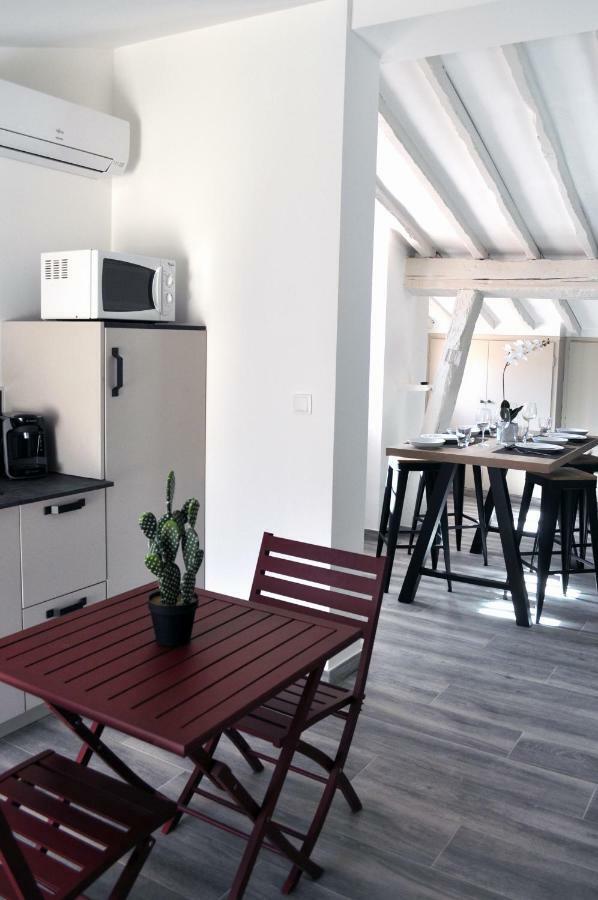קוליור Ibanova Appartements מראה חיצוני תמונה